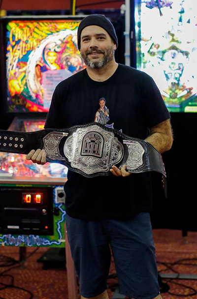Keith Elwin with his PAPA Circuit Champion belt