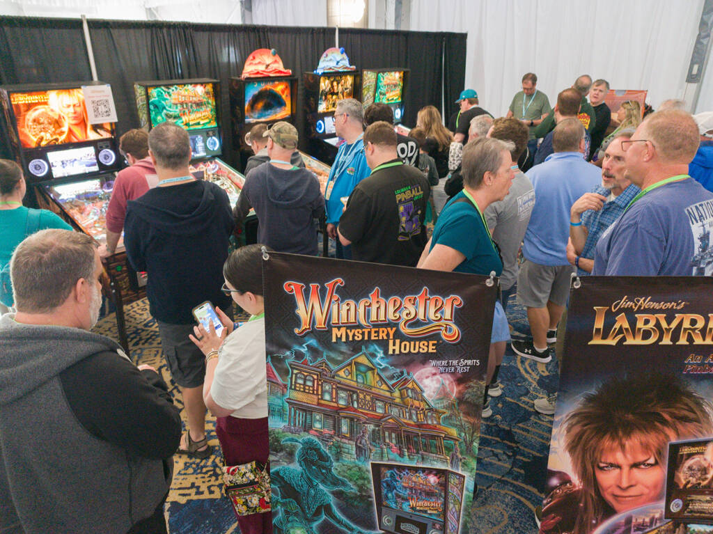 Lines to play at Barrels of Fun's machines