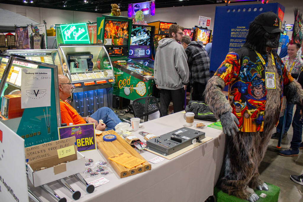 As well as organising the show and bringing tons of games from his Past Times arcade, Rob Berk also has a stand to sell surplus items