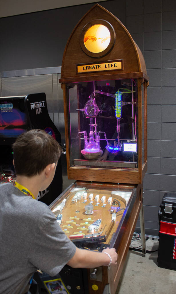 This Create Life homebrew takes a novel approach to the pinball backbox