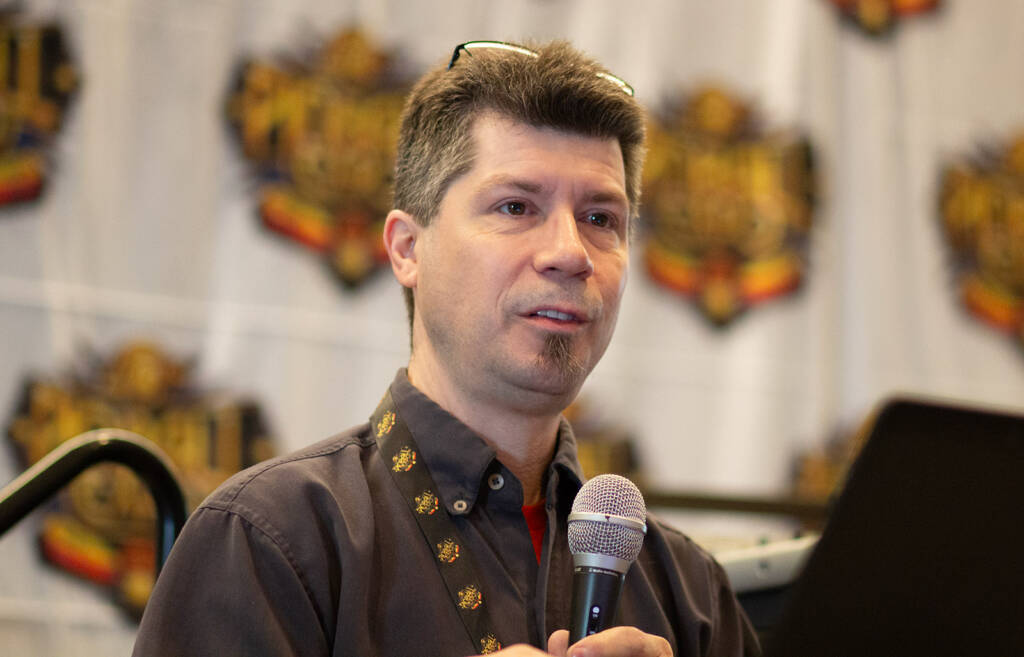 Designer of the sound packages for the two rooms and first seminar speaker, Ron Coon, Jr.