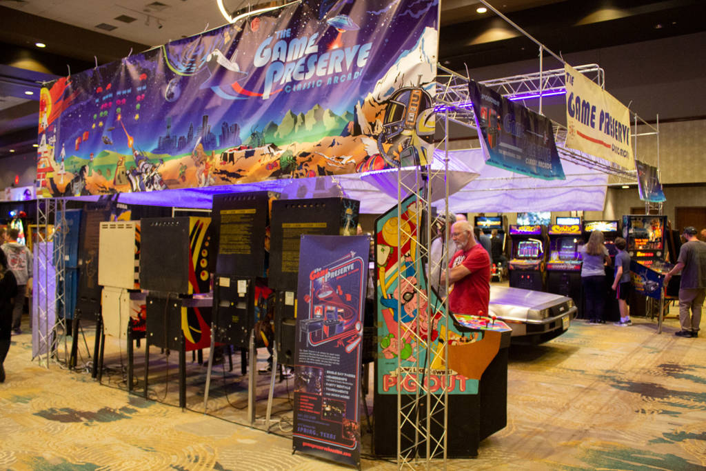The Game Preserve had their large stand featuring assorted pinball and video games