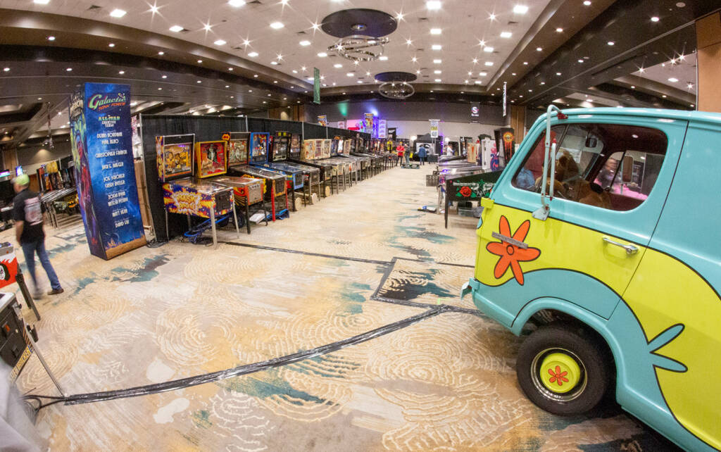 Spooky Pinball's Mystery Machine faces part of the American Pinball stand