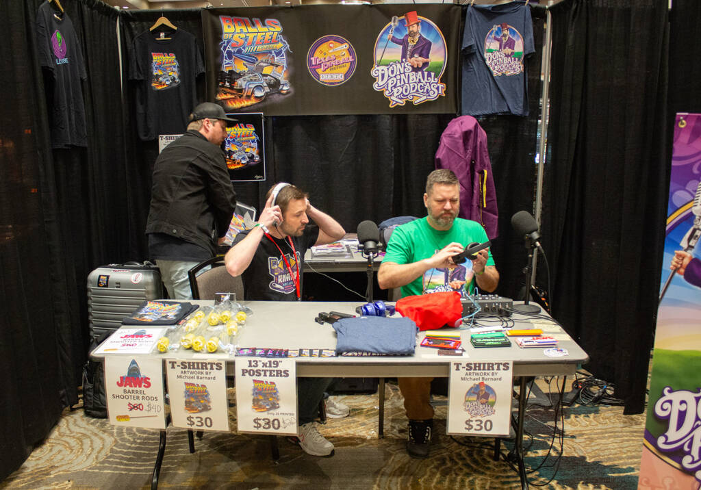 Balls of Steel Pinball and Don's Pinball Podcast were sharing a stand