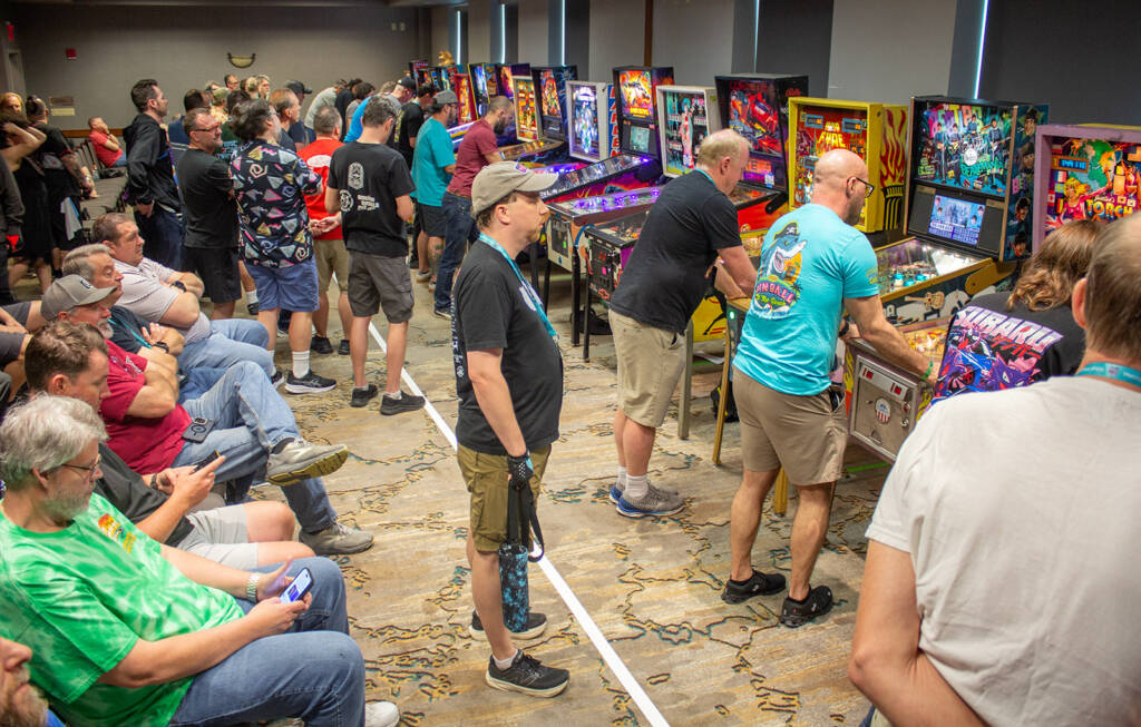 Early group qualifying in the Texas Wizards tournament