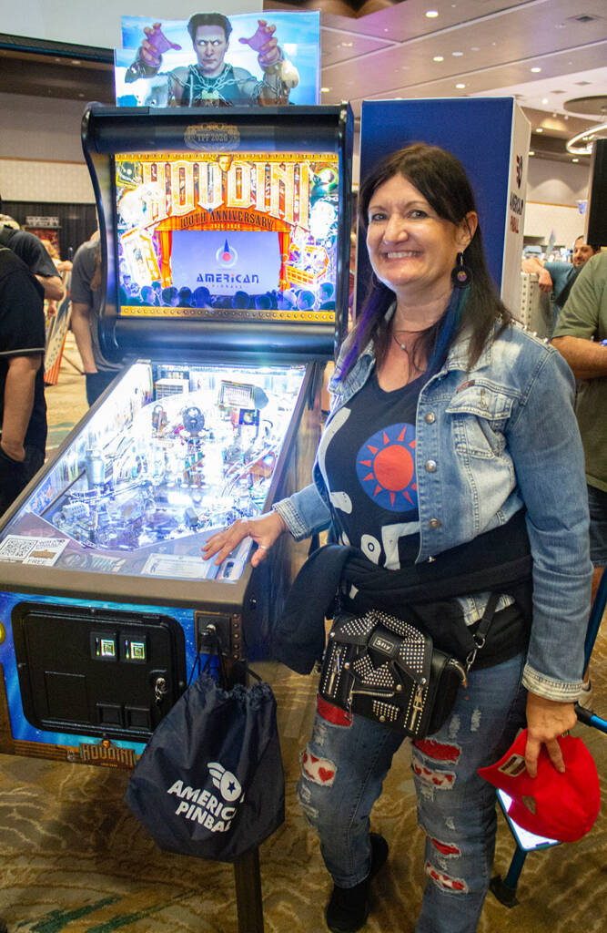 Nicole Schulte with her prize Houdini machine