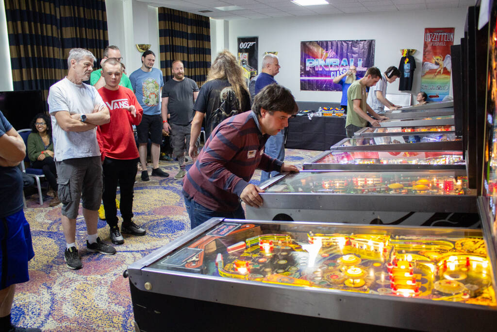 Play-offs in the Pinball Classics