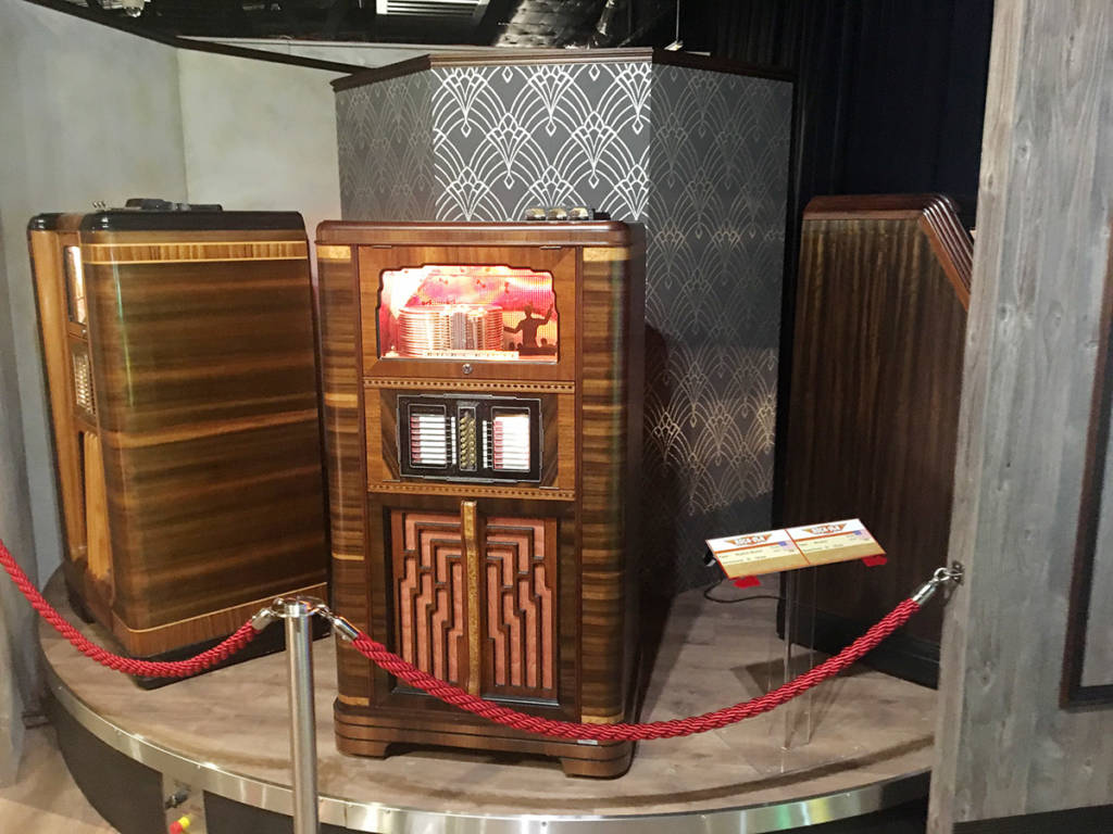 Early jukeboxes were built like pieces of furniture