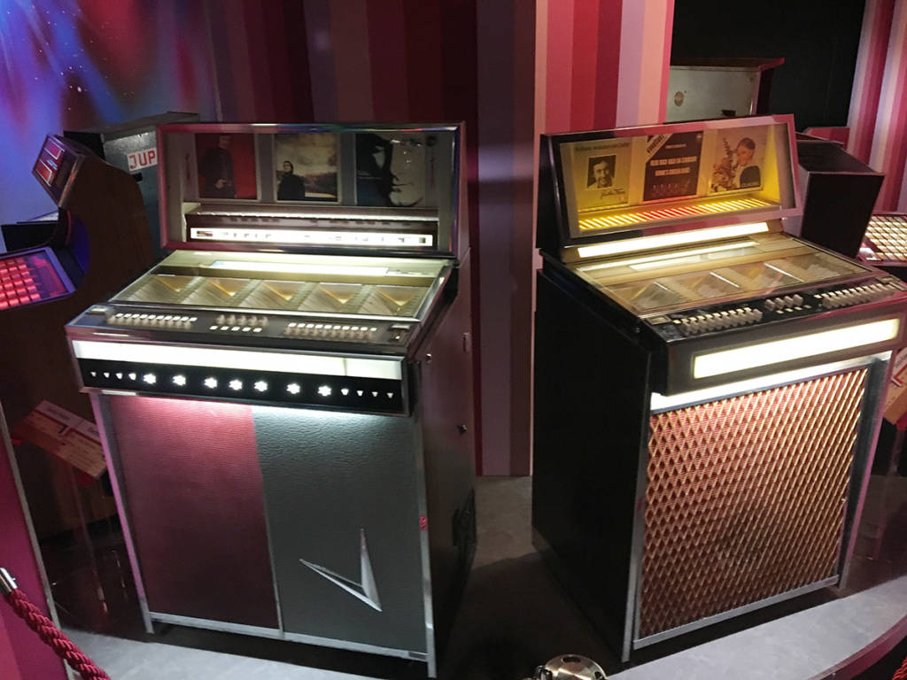 Seeburg jukeboxes