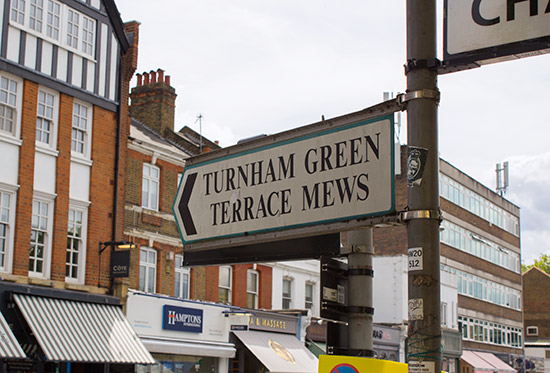 You could easily walk past Turnham Green Mews without noticing it