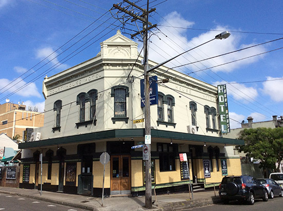 Courthouse Hotel