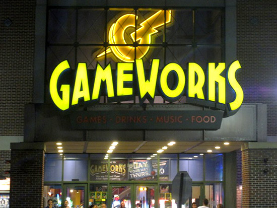 Entrance to Game Works in Schaumburg