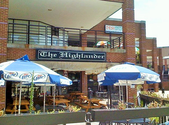 The exterior seating area of The Highlander 