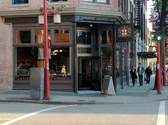London Pub on Main Street