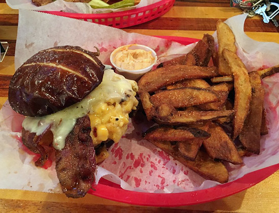 The Mac-n-Nap burger