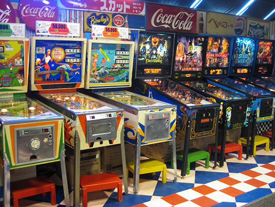 Eight of the nine machines at the Odaiba Itchome Shopping Street