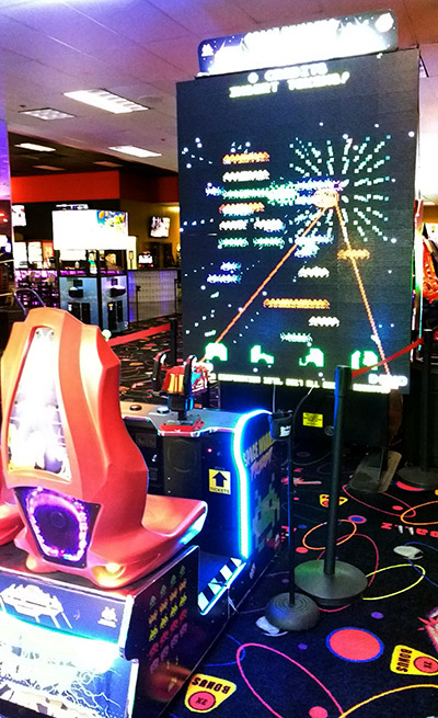 Giant Space Invaders Frenzy